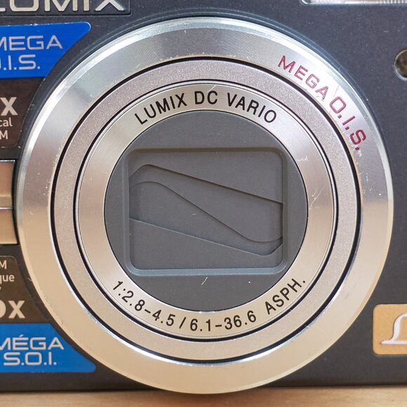 Panasonic Lumix DMC-LZ7 / 7.2MP Digital Camera / 6x Optical Zoom / Japan - Picture 3 of 8